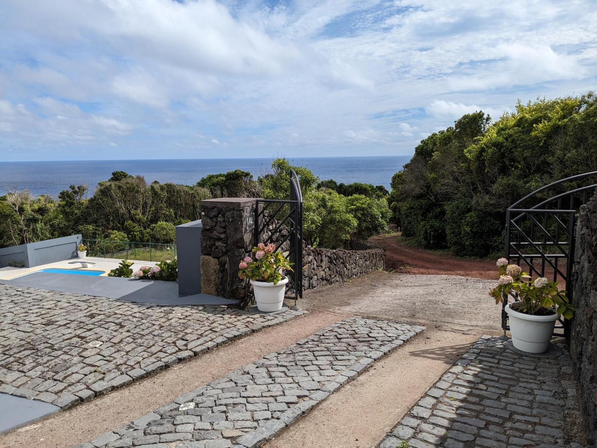 Villa Capelinhos Capelo